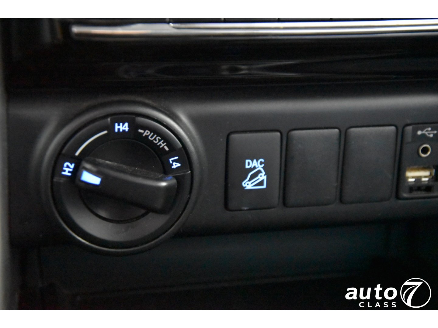 TOYOTA HILUX SW4 - Foto 14