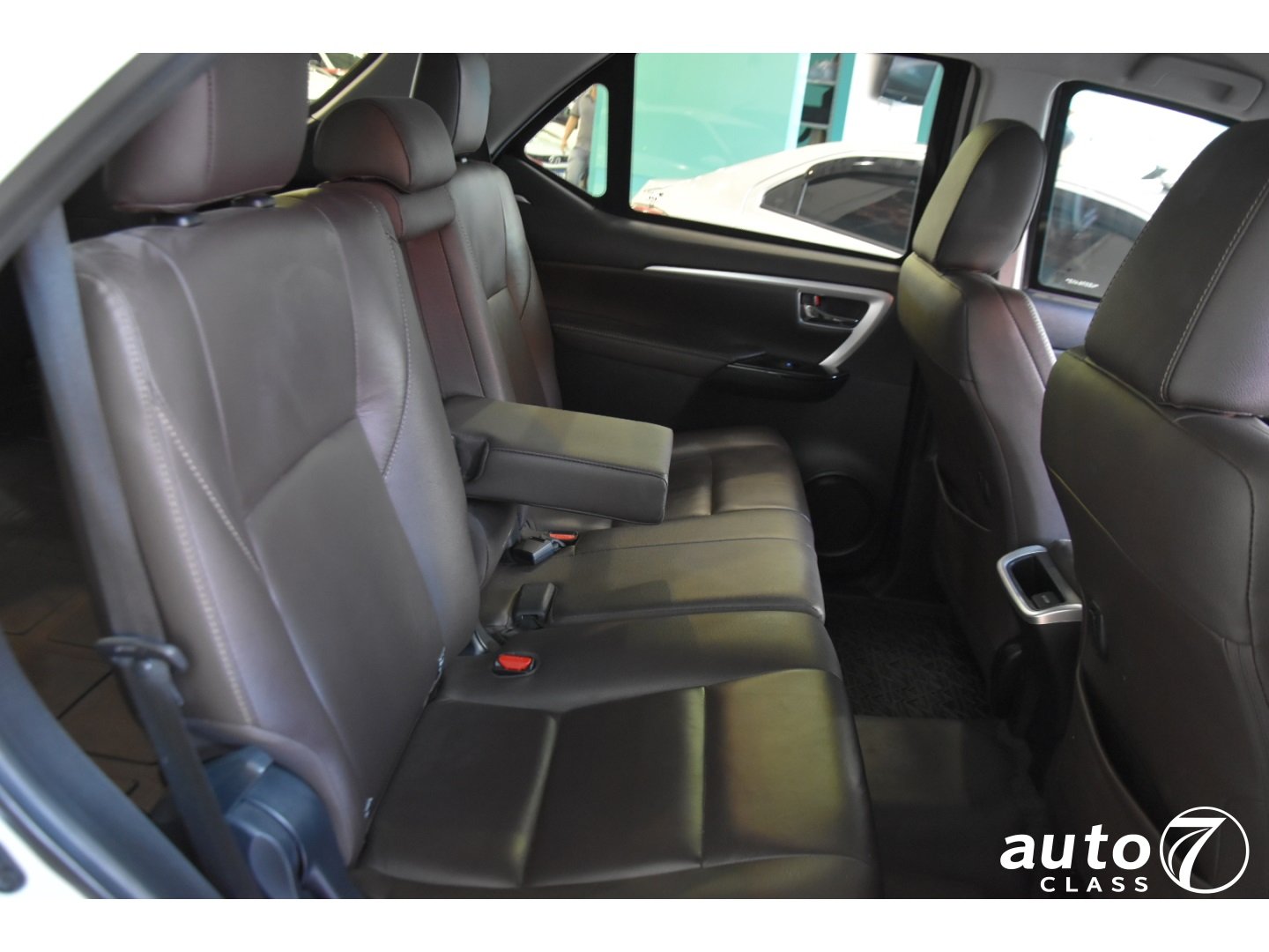 TOYOTA HILUX SW4 - Foto 6