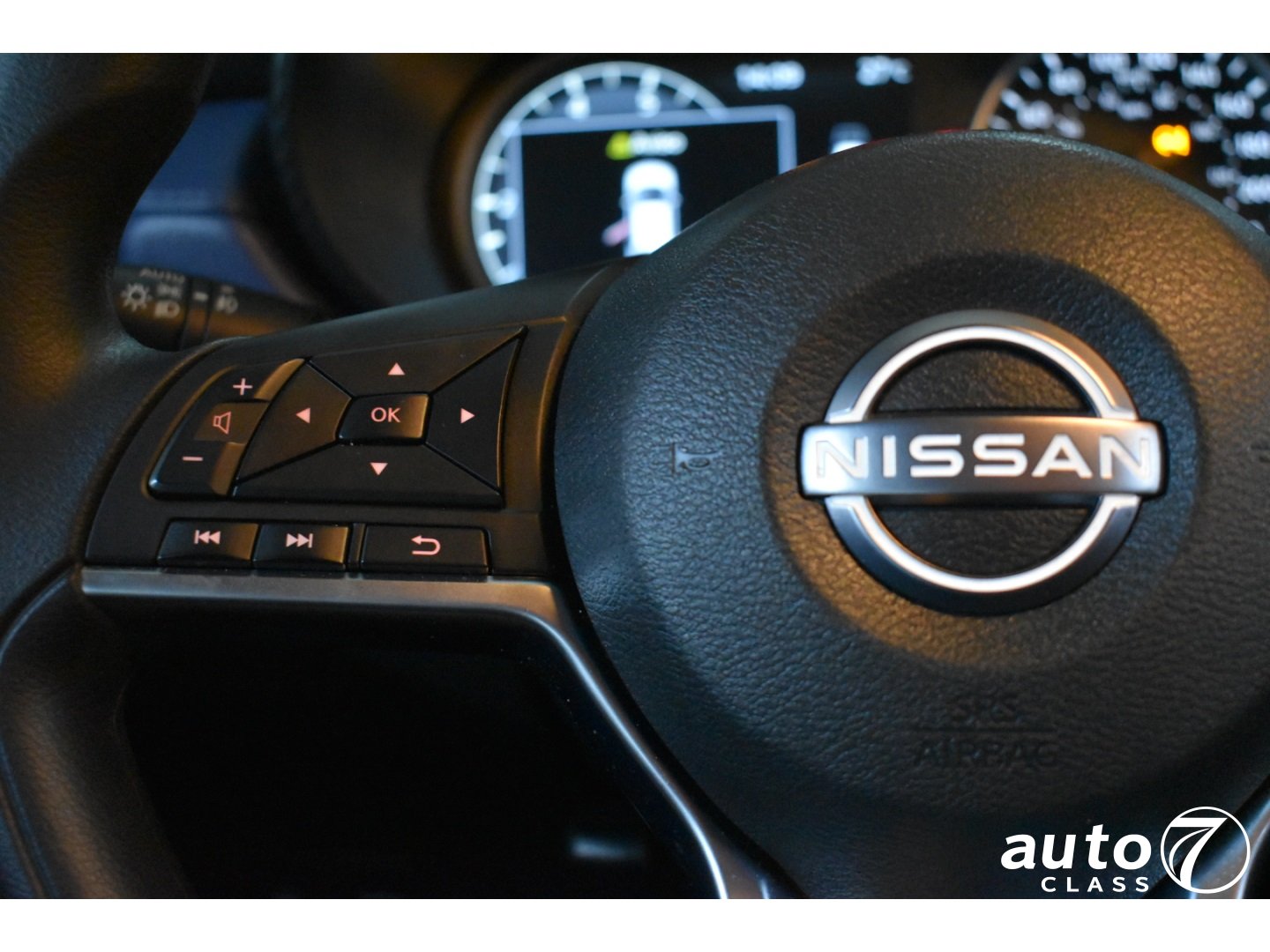NISSAN VERSA - Foto 5
