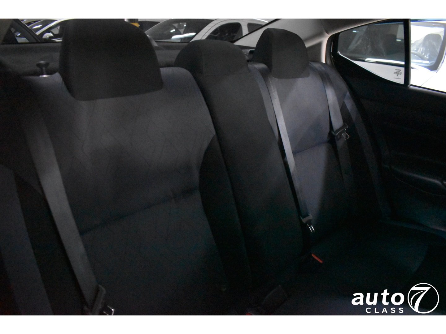 NISSAN VERSA - Foto 2