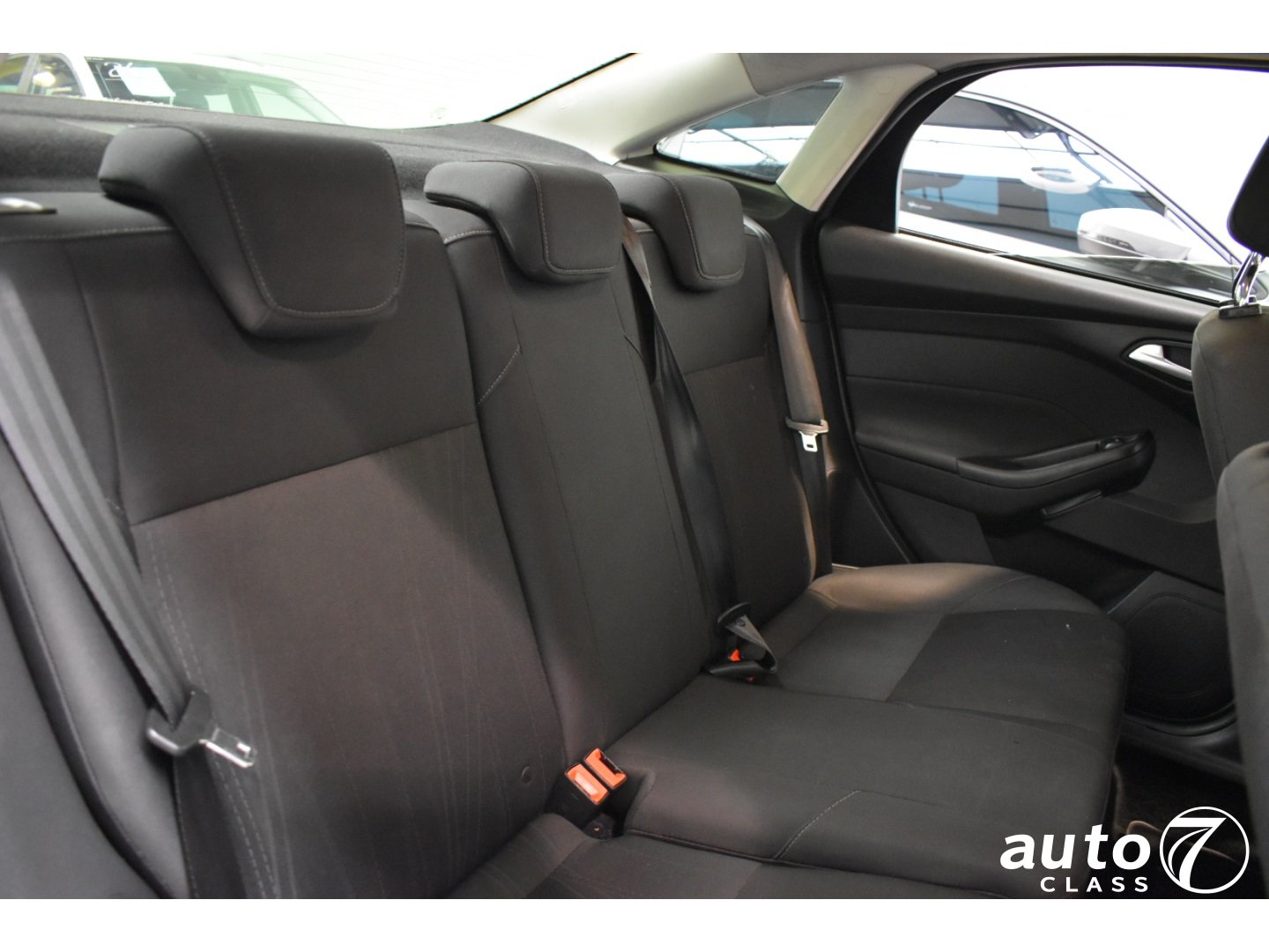 FORD FOCUS - Foto 11
