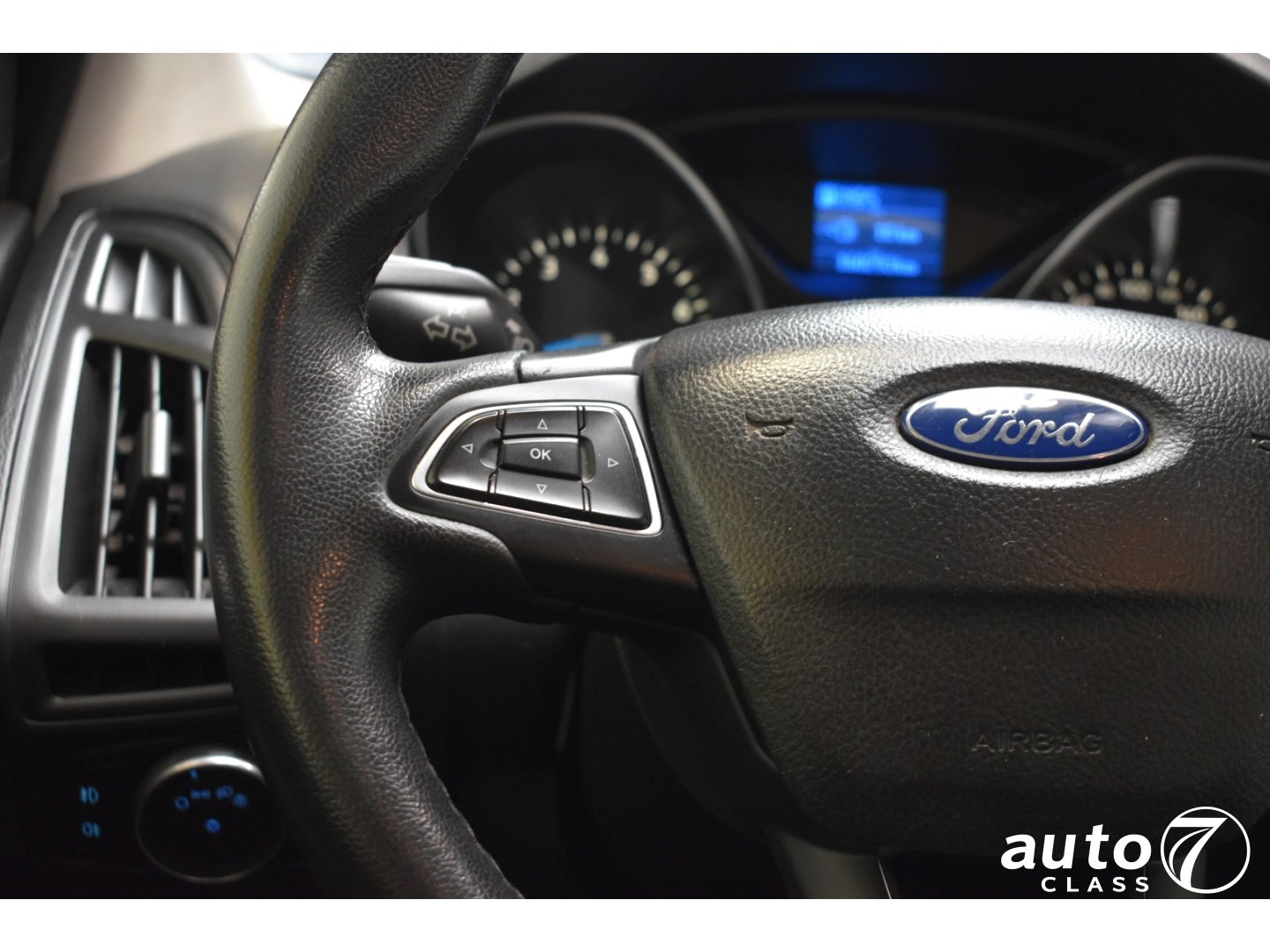 FORD FOCUS - Foto 4