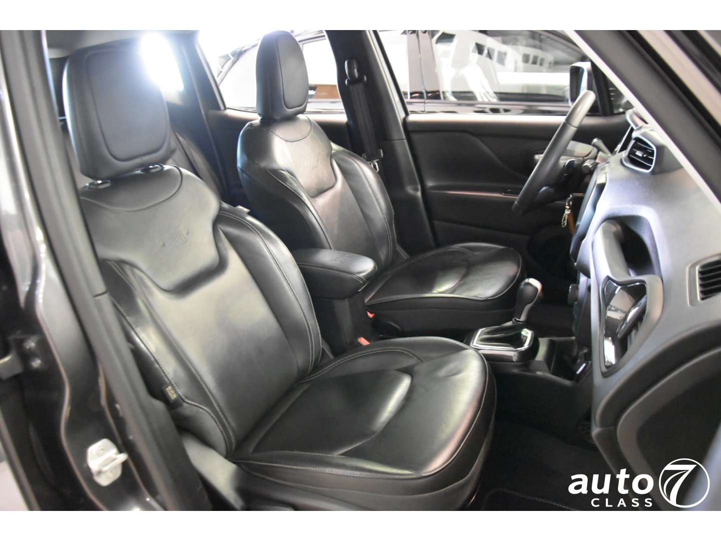 JEEP RENEGADE - Foto 4
