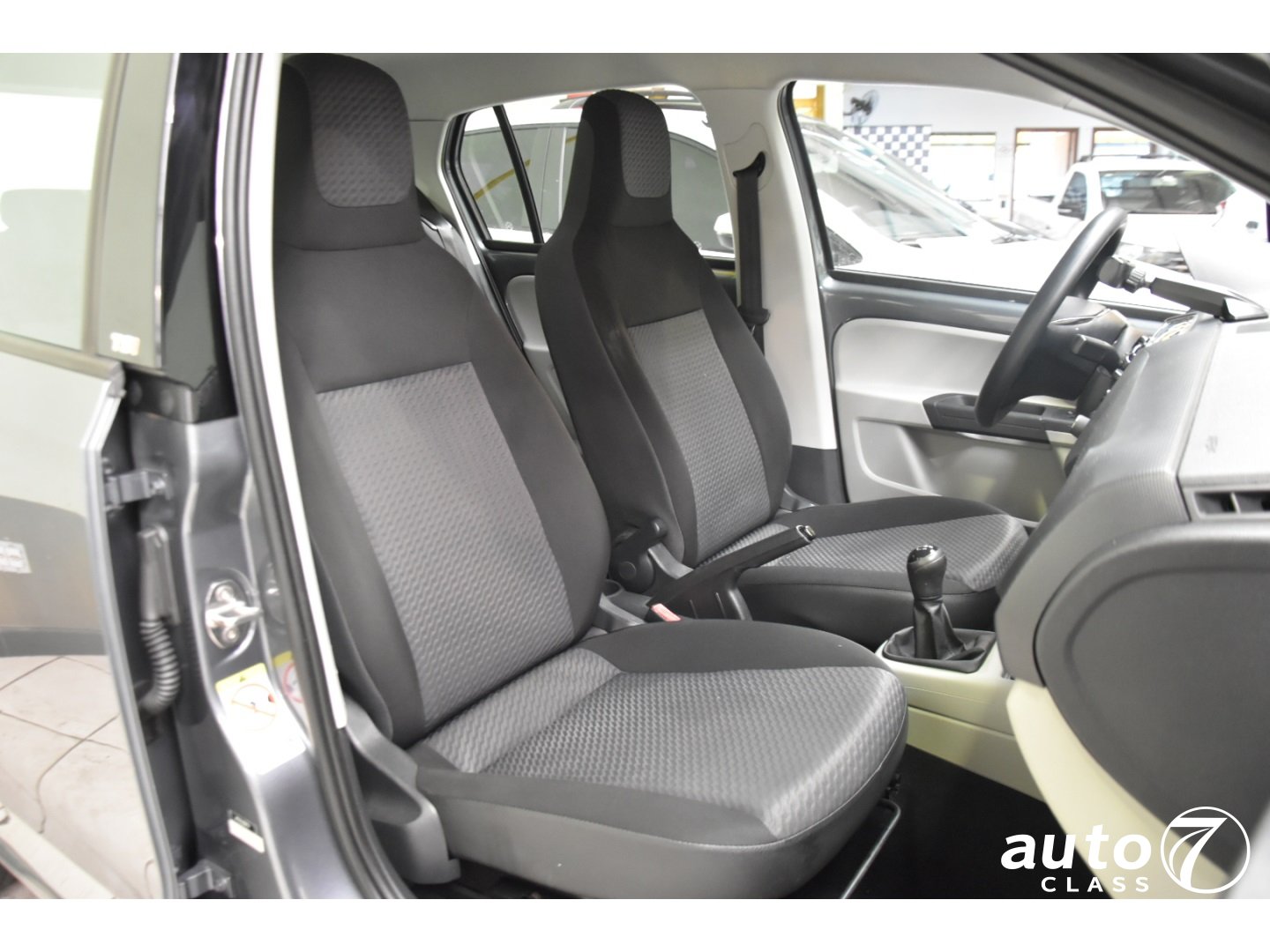 VOLKSWAGEN UP - Foto 3