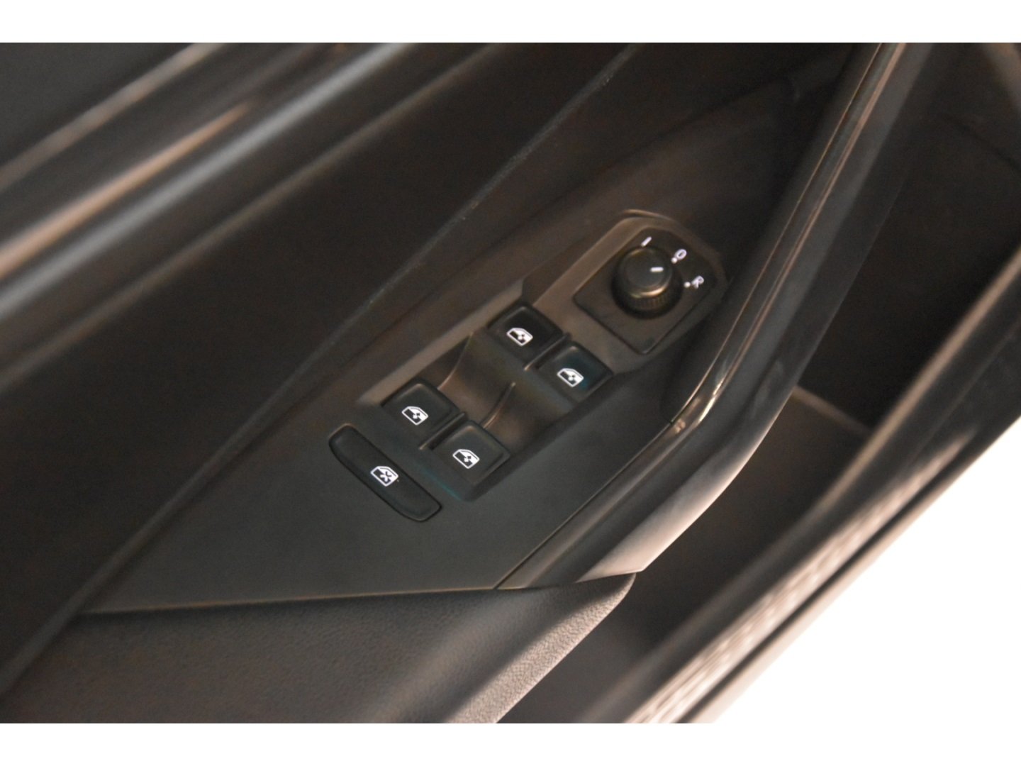 VOLKSWAGEN JETTA - Foto 9