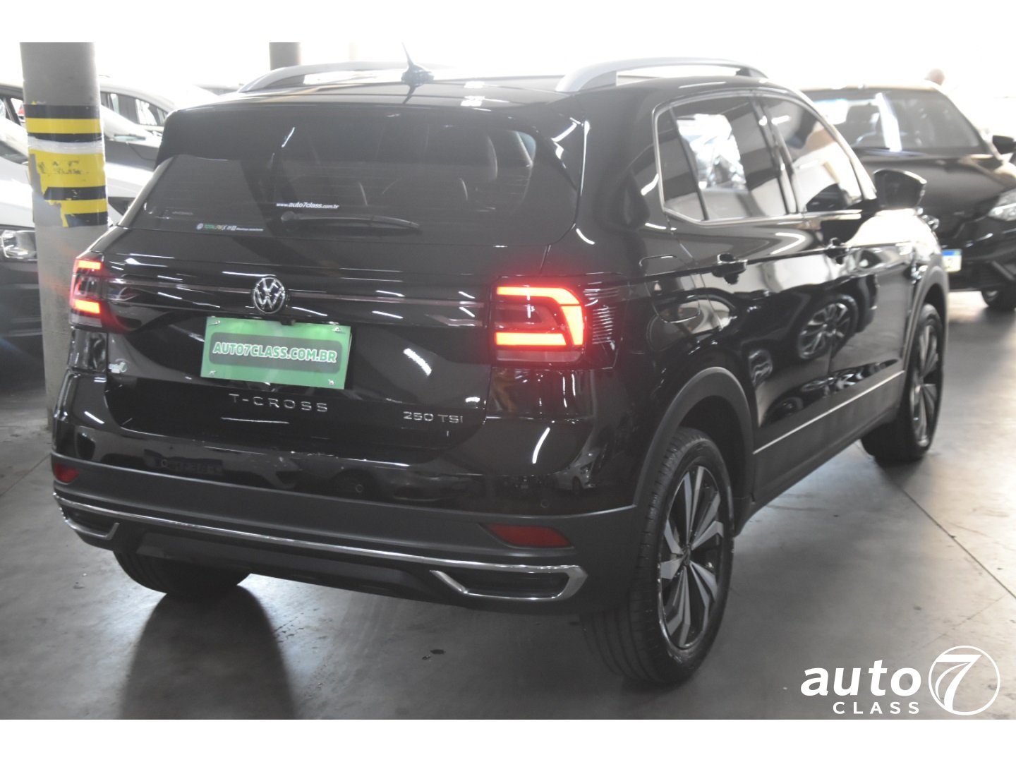 VOLKSWAGEN T-CROSS - Foto 2